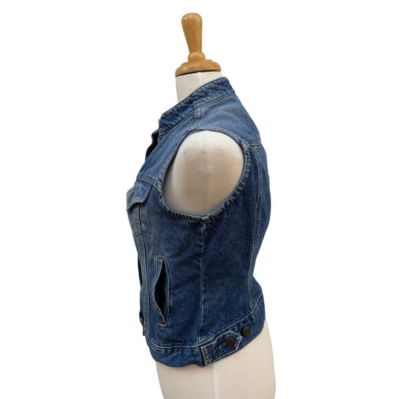 VTG Levi Strauss Denim Vest Sz Misses M 8-10 100% cotton Med Wash Y2K Western - Picture 3 of 11
